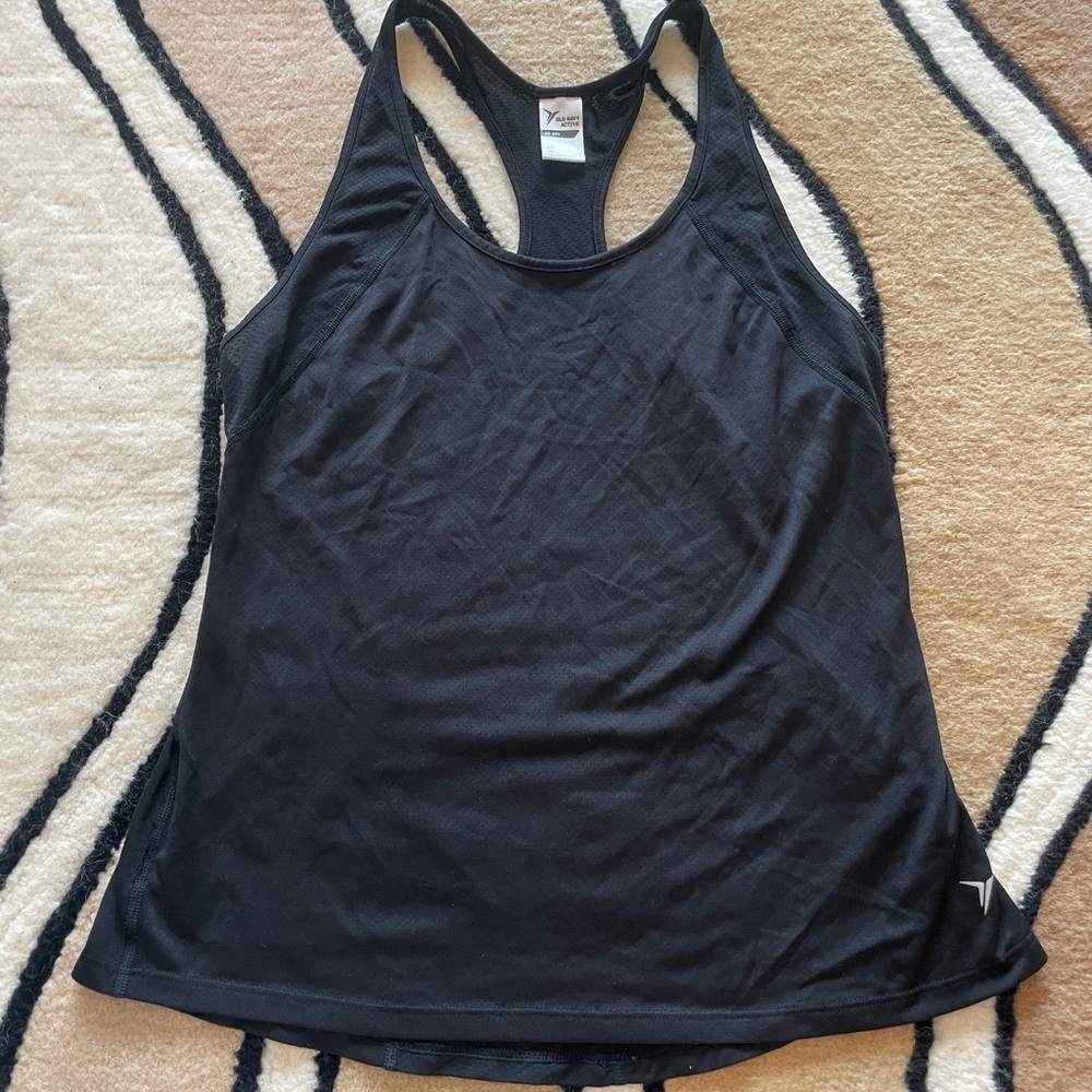 OLD NAVY BLACK WORKOUT TANK TOP